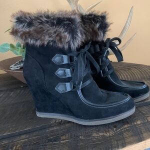Size 7, Merona Faux Fur Black Wedge Booties